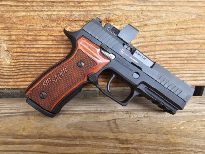 Sig Sauer P320 AXG Classic 9MM USED Unfired with Romeo Zero Red Dot, Lockable Box & 3 Magazines